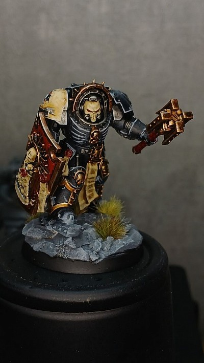 Chapelain en armure terminator